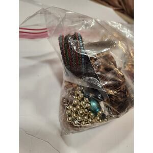 2.5 lbs Mixed Costume Fashion Jewelry Lot - Wearable & Repair